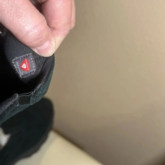 L.L.Bean arctic grip insulated mocks size 13 medium